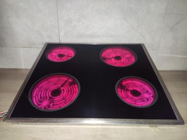 Zanussi ZK641X Glaskeramik Kochfeld 58CAD02ZO . Mit 2Jahren Garantie 